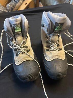 Itasca Kids Taupe and Gray Insulated Lace-Up Winter Boots-thinsulate